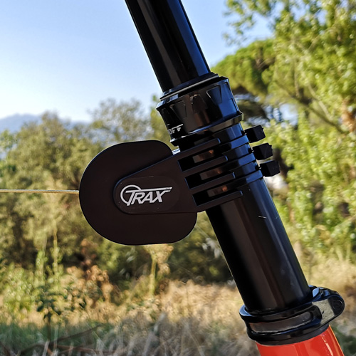 Review: Come with me! Tiny, lightweight Kommit retractable tow rope takes  kids & adventures further - Bikerumor